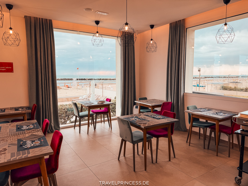 Frühstücksbuffet Hotel Rimini Italien Erfahrungen Reiseblog Travelprincess Reisebericht Reisetipps Emilia-Romagna