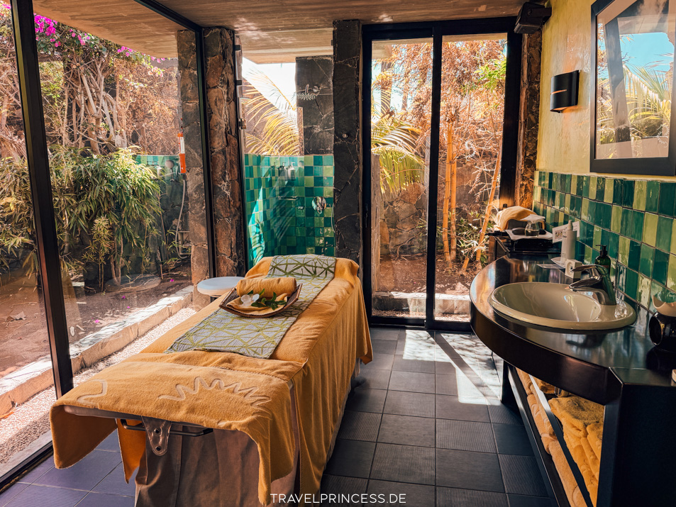 Gran Canaria Wellness, Spa & Erholung, Wellnesshotels, Tipps, Achtsamkeit Retreats Kakaozeremonie, Gloria Palace San Agustín Thalasso & Hotel und Gorbea Rooftop Restaurant, Seaside Palm Beach Maspalomas, Hotel Cordial Mogán Playa, Global Wellness Day, Salobre Hotel Resort & Serenity Hotelvlogs Erfahrungen Reisebericht Reisetipps Kanaren Travelprincess Reiseblog Perchel Beachclub, Finca Las Orillas