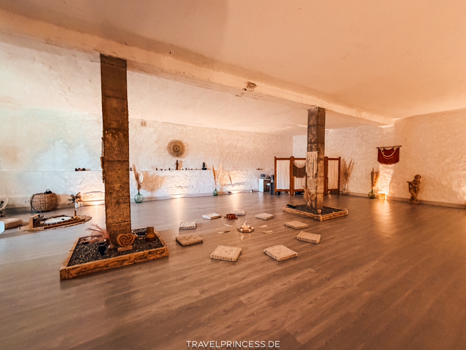 Gran Canaria Wellness, Spa & Erholung, Wellnesshotels, Tipps, Achtsamkeit Retreats Kakaozeremonie, Gloria Palace San Agustín Thalasso & Hotel und Gorbea Rooftop Restaurant, Seaside Palm Beach Maspalomas, Hotel Cordial Mogán Playa, Global Wellness Day, Salobre Hotel Resort & Serenity Hotelvlogs Erfahrungen Reisebericht Reisetipps Kanaren Travelprincess Reiseblog Perchel Beachclub, Finca Las Orillas