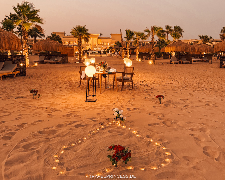 Romantic Dinner Beach Hurghada Ras Abu Soma Travelprincess Reiseblog schönster Strand Ägypten Tipps Erfahrungen Schnorcheln Reisebericht