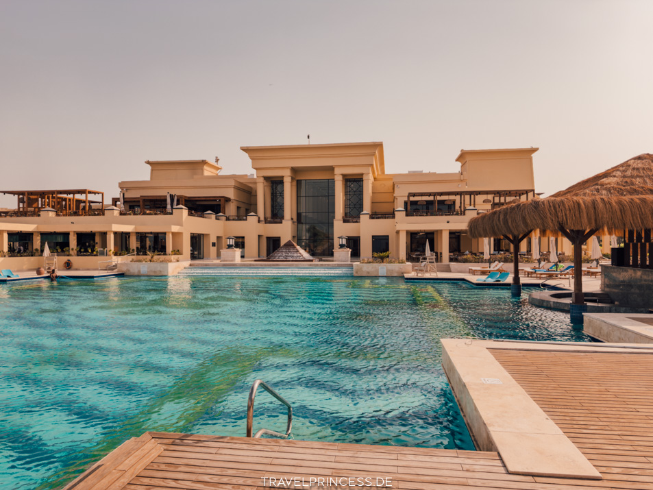 Pools Sheraton Soma Bay Resort Renovierung Erfahrungen Rezensionen Tipps Bewertung Soma Bay Ägypten schönster Strand zum Baden und schnorcheln Reisebericht Reiseblog Travelprincess