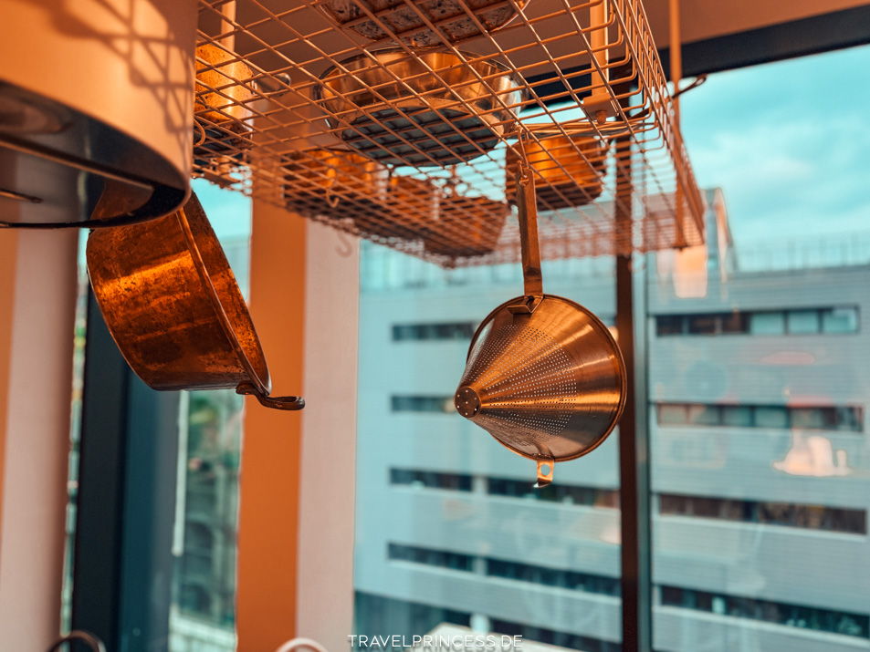 Lyf East Frankfurt Hotel Ostend Main Erfahrungen veganes Hotel Leuchtendroter Städtetrip Deutschland Reiseblog Travelprincess