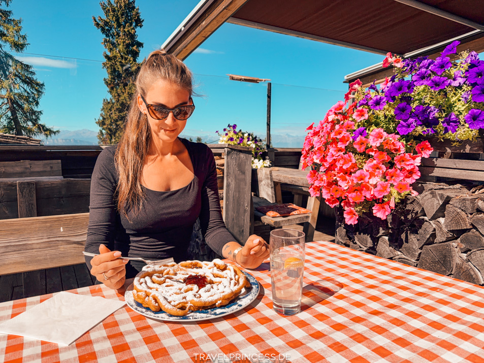 Strauben Laab Alm Wanderung Deutschnofen Erfahrungen Reiseführer Wanderführer Reiseblog Travelprincess Italien
