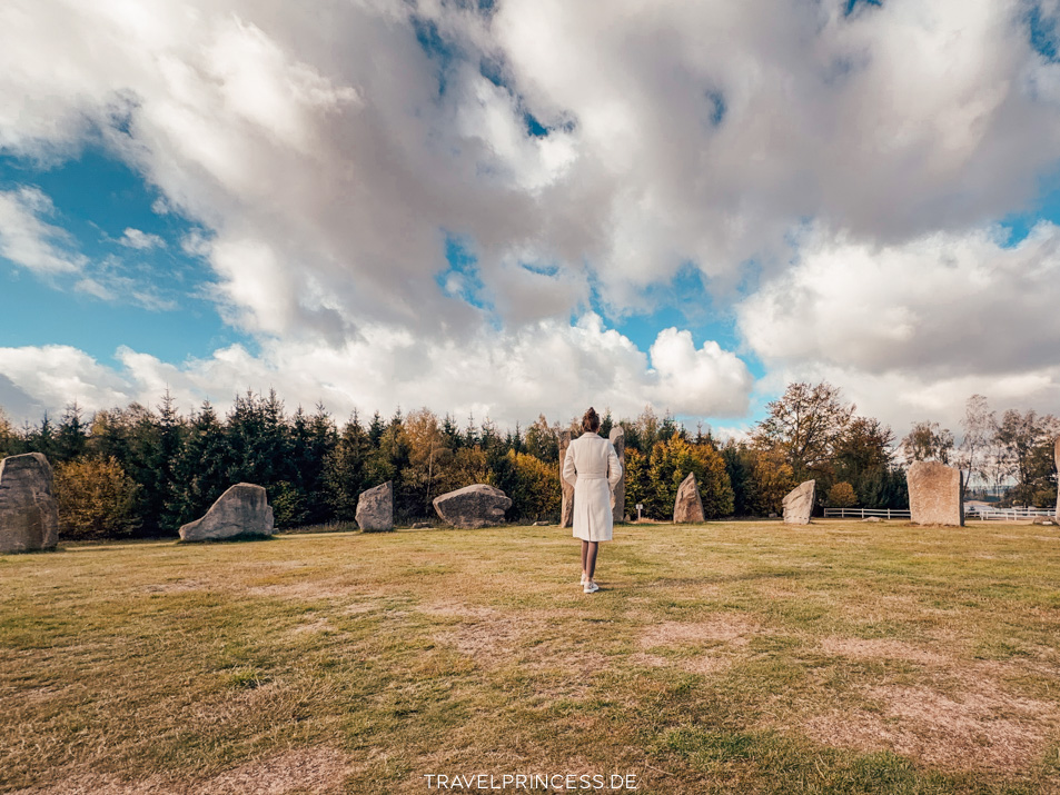 Druiden Steinkreis Resort Svatá Kateřina Erfahrungen Tschechien Ayurveda Kur Preise Bewertungen Hotel Tipps Anwendungen Ayurveda-Pavillion Prag Reiseblog Travelprincess Kamenný kruh druidů